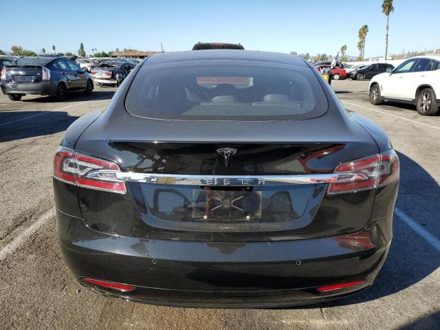 Photo 6 from auction – 2018 TESLA MODEL S with VIN 5YJSA1E2XJF265470