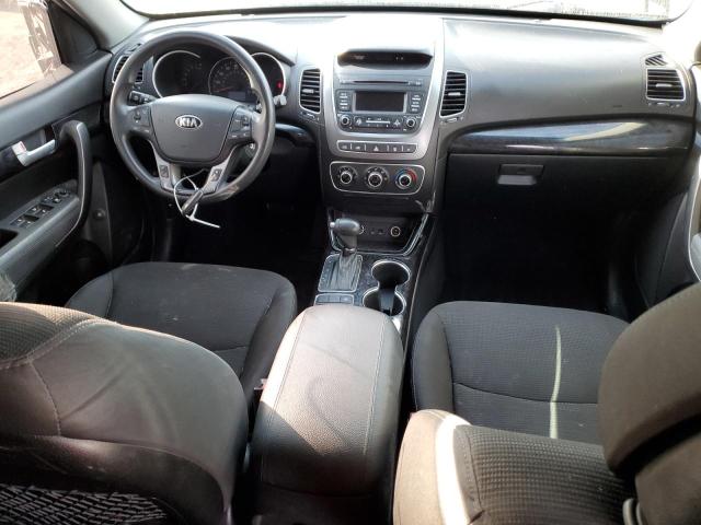 Photo 8 from auction – 2015 KIA SORENTO LX with VIN 5XYKT3A60FG604056