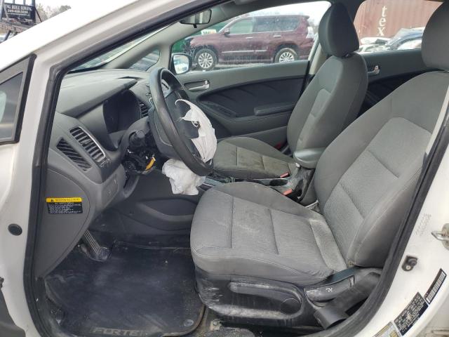 Photo 7 from auction – 2017 KIA FORTE LX with VIN 3KPFK4A71HE027816