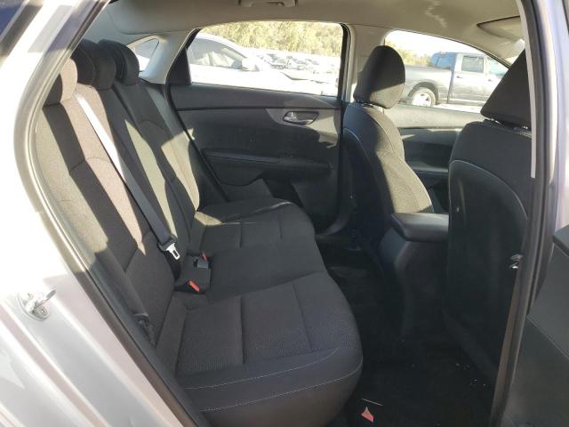 Photo 10 from auction – 2021 KIA FORTE FE with VIN 3KPF24AD2ME267571