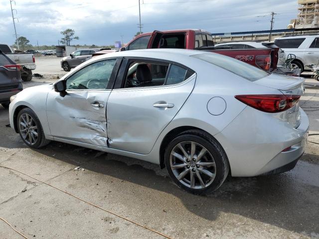 Photo 2 from auction – 2018 MAZDA 3 TOURING with VIN 3MZBN1V38JM193304