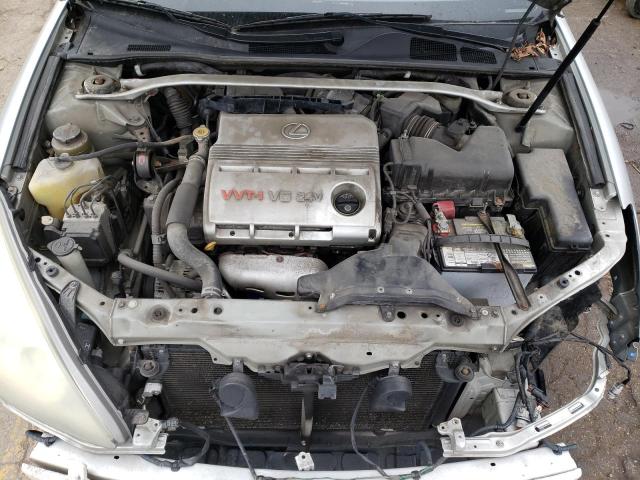 Photo 11 from auction – 2003 LEXUS ES 300 with VIN JTHBF30G030133222