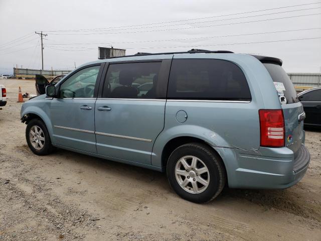 Photo 2 from auction – 2010 CHRYSLER TOWN & COU with VIN 2A4RR5D18AR358168