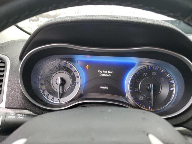 Photo 9 from auction – 2015 CHRYSLER 300 LIMITE with VIN 2C3CCAAG5FH813980