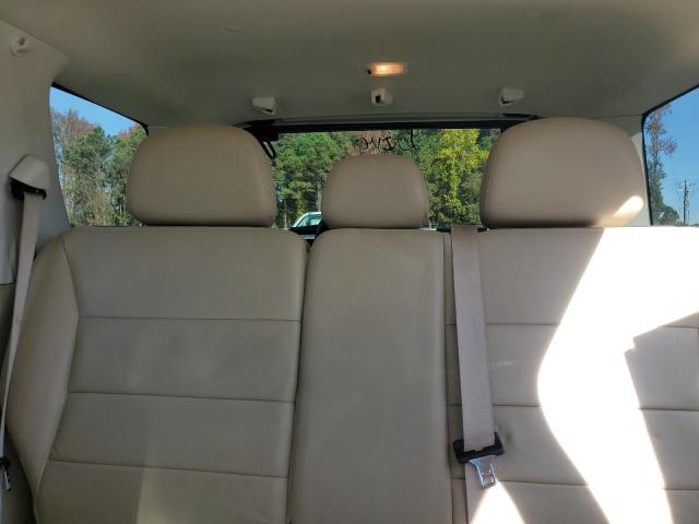 Photo 10 from auction – 2011 FORD ESCAPE LIM with VIN 1FMCU0EG8BKB57379