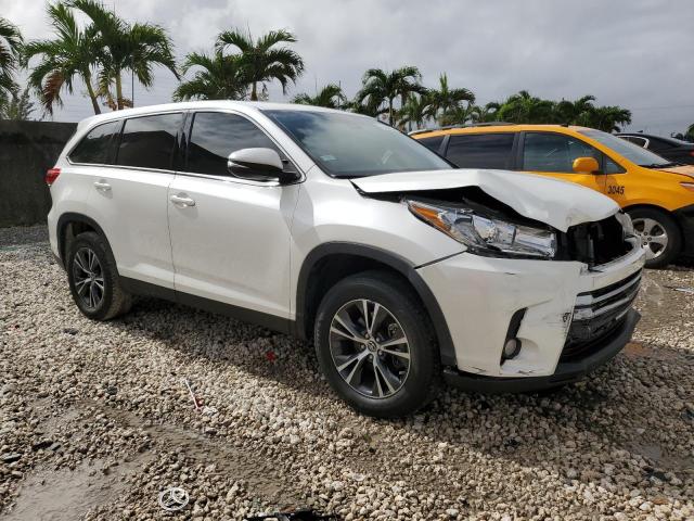 Photo 4 from auction – 2019 TOYOTA HIGHLANDER with VIN 5TDZZRFH9KS347731