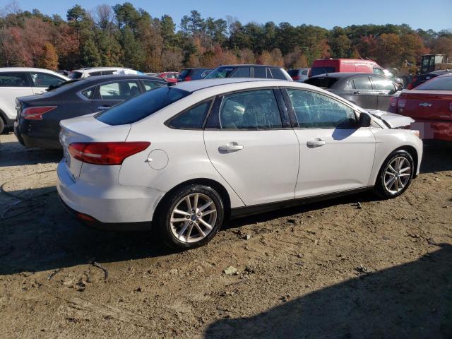 Photo 3 from auction – 2017 FORD FOCUS SE with VIN 1FADP3FE1HL206977