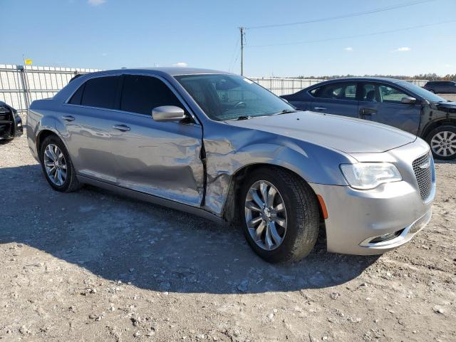 Photo 4 from auction – 2016 CHRYSLER 300 LIMITE with VIN 2C3CCARG1GH224768