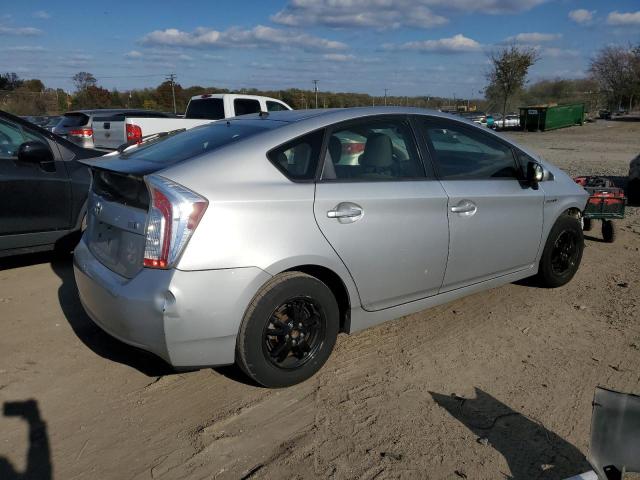 Photo 3 from auction – 2012 TOYOTA PRIUS with VIN JTDKN3DU5C5488359