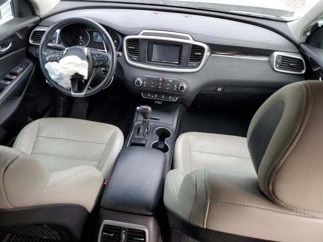 Photo 8 from auction – 2016 KIA SORENTO LX with VIN 5XYPG4A53GG088459