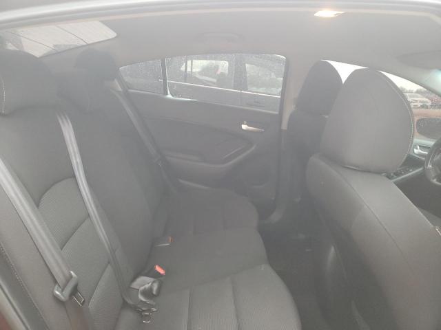 Photo 10 from auction – 2018 KIA FORTE LX with VIN 3KPFK4A71JE258186
