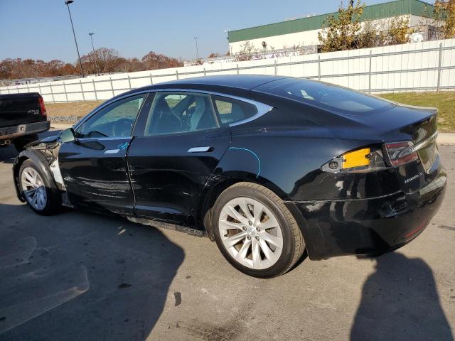 Photo 2 from auction – 2017 TESLA MODEL S with VIN 5YJSA1E20HF233198