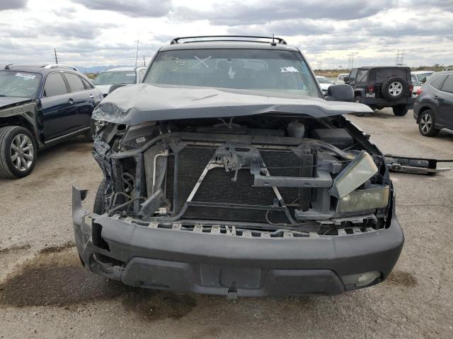 Photo 5 from auction – 2003 CHEVROLET AVALANCHE with VIN 3GNEK13T83G183666