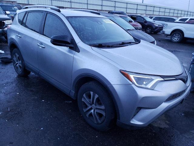 Photo 4 from auction – 2018 TOYOTA RAV4 LE with VIN 2T3ZFREV7JW422908