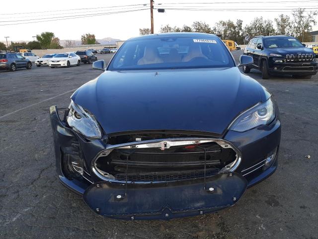 Photo 5 from auction – 2015 TESLA MODEL S with VIN 5YJSA1E22FF105686