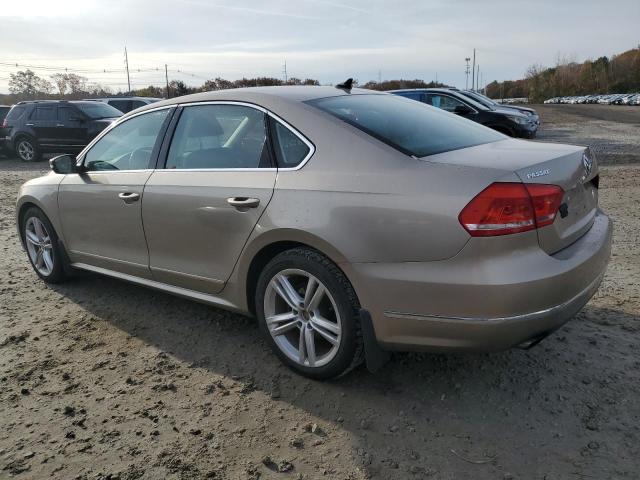 Photo 2 from auction – 2015 VOLKSWAGEN PASSAT SE with VIN 1VWBT7A35FC040290