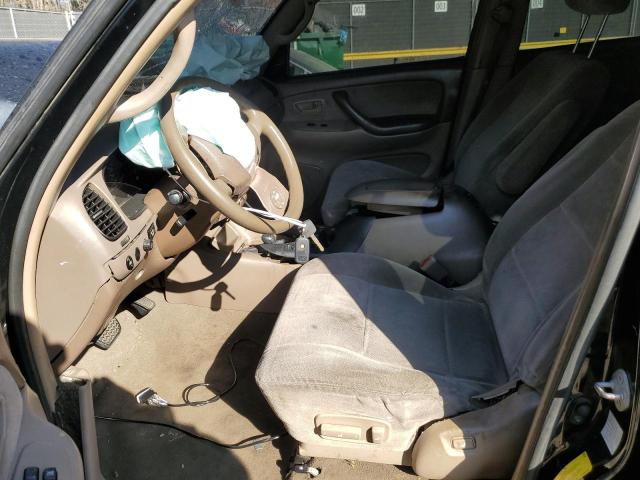 Photo 7 from auction – 2004 TOYOTA SEQUOIA SR with VIN 5TDBT44A84S211251