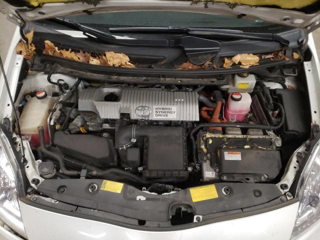 Photo 11 from auction – 2014 TOYOTA PRIUS with VIN JTDKN3DU0E1816037