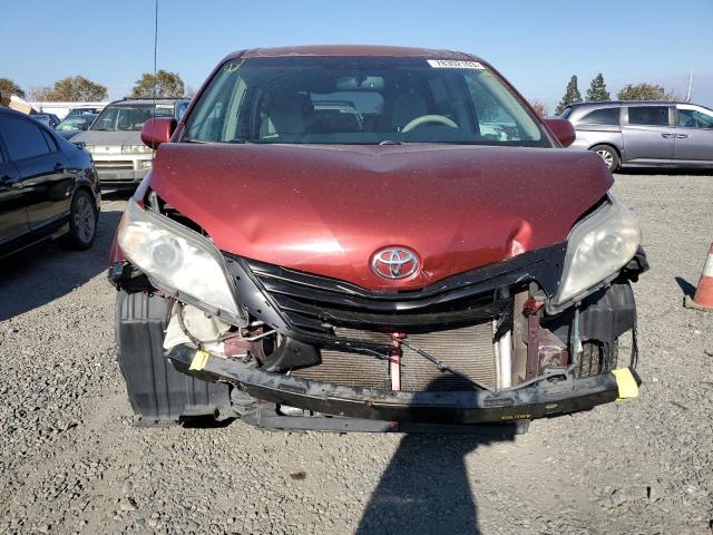 Photo 5 from auction – 2011 TOYOTA SIENNA LE with VIN 5TDKK3DC4BS099107