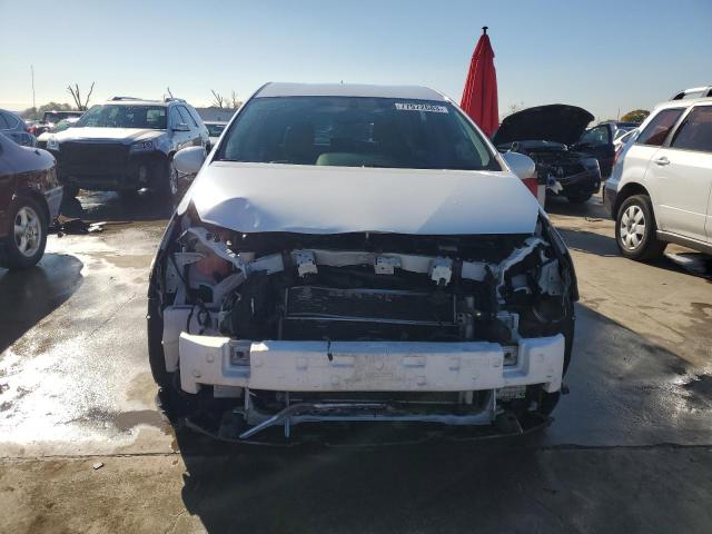 Photo 5 from auction – 2013 TOYOTA PRIUS V with VIN JTDZN3EU6D3271378