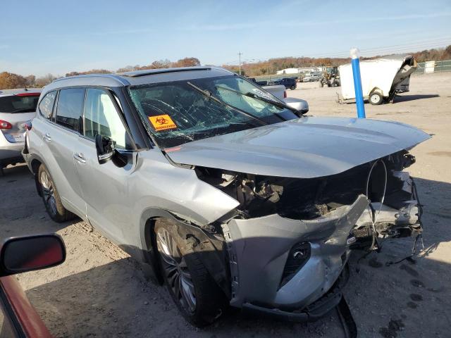 Photo 4 from auction – 2020 TOYOTA HIGHLANDER with VIN 5TDFZRBH8LS054963