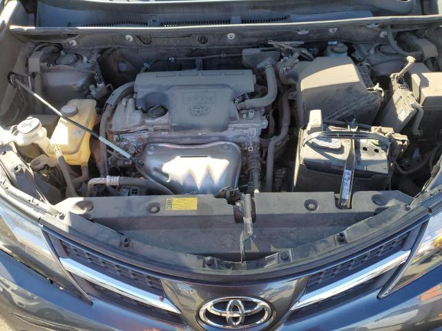 Photo 11 from auction – 2015 TOYOTA RAV4 LE with VIN JTMZFREV1FD053757