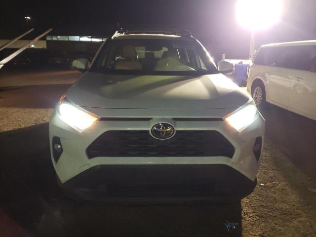 صورة رقم 5 من المزاد - 2020 TOYOTA RAV4 XLE مع VIN JTMP1RFV3LD059253