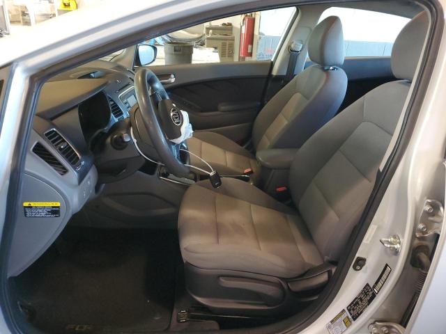 Photo 7 from auction – 2017 KIA FORTE LX with VIN 3KPFK4A73HE106811