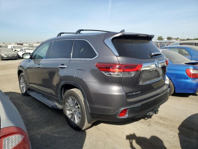 Photo 2 from auction – 2018 TOYOTA HIGHLANDER with VIN 5TDJGRFHXJS038576
