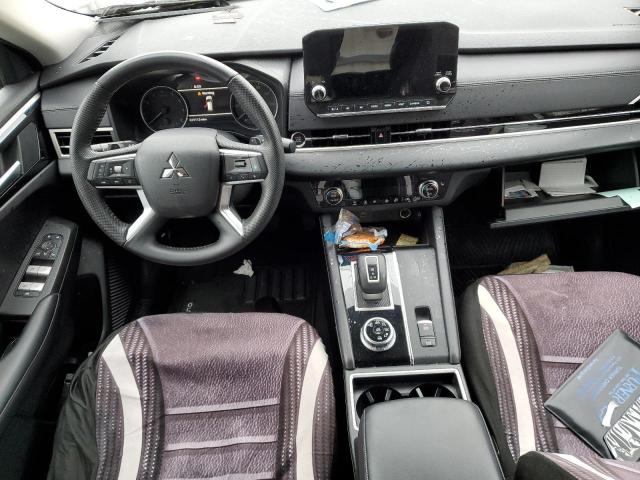 Photo 8 from auction – 2023 MITSUBISHI OUTLANDER with VIN JA4J4UA88PZ045773