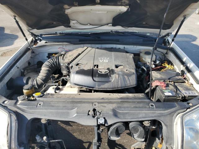 Photo 12 from auction – 2004 TOYOTA 4RUNNER SR with VIN JTEBU14R648014385