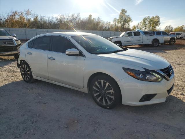 Photo 4 from auction – 2016 NISSAN ALTIMA 2.5 with VIN 1N4AL3AP0GC181334