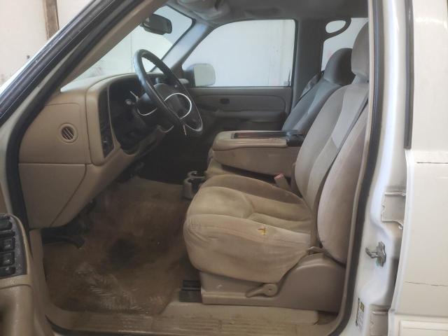 Photo 7 from auction – 2004 CHEVROLET SILVERADO with VIN 1GCHC23G64F197032
