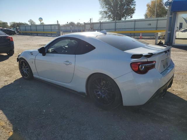 Photo 2 from auction – 2017 TOYOTA 86 BASE with VIN JF1ZNAA15H8707202