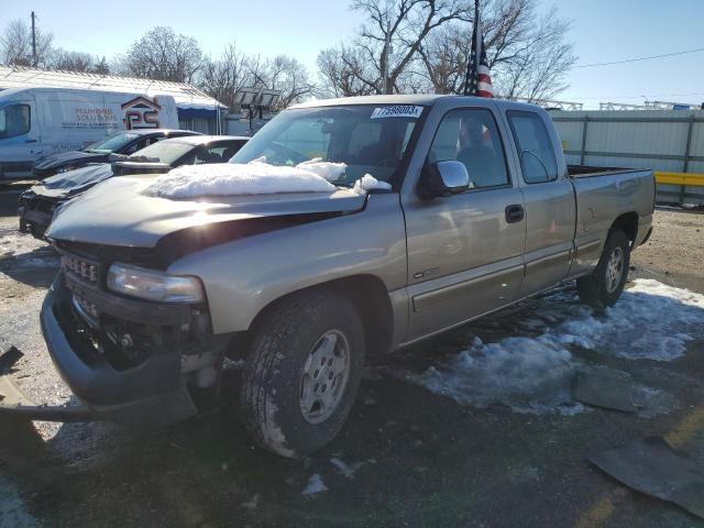 CHEVROLET SILVERADO 2002 with VIN 2GCEC19TX21102509 - Photo from auction