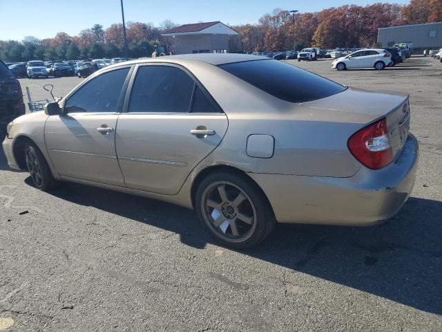 Photo 2 from auction – 2002 TOYOTA CAMRY LE with VIN 4T1BF30K42U014162