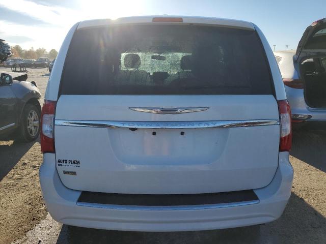 Photo 6 from auction – 2016 CHRYSLER TOWN & COU with VIN 2C4RC1BG9GR230070
