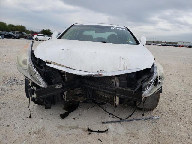 Photo 5 from auction – 2013 HYUNDAI SONATA SE with VIN 5NPEC4AC0DH587726
