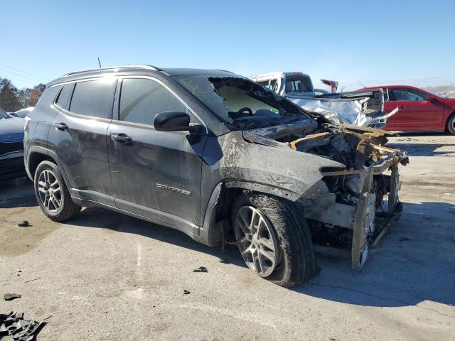 Фото 4 с аукциона – 2019 JEEP COMPASS LA с VIN 3C4NJCBB5KT843734
