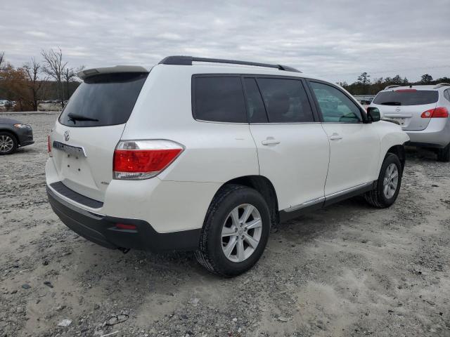 Photo 3 from auction – 2013 TOYOTA HIGHLANDER with VIN 5TDBK3EH8DS246994