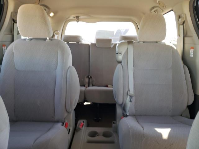 Photo 10 from auction – 2016 TOYOTA SIENNA LE with VIN 5TDKK3DC3GS708050