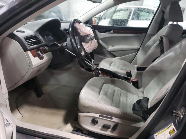 Photo 7 from auction – 2012 VOLKSWAGEN PASSAT SEL with VIN 1VWCN7A32CC033257