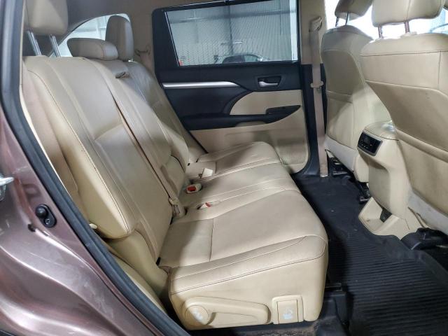 Photo 11 from auction – 2017 TOYOTA HIGHLANDER with VIN 5TDJZRFH8HS474864