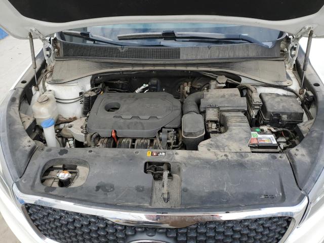 Photo 11 from auction – 2016 KIA SORENTO LX with VIN 5XYPGDA33GG076035