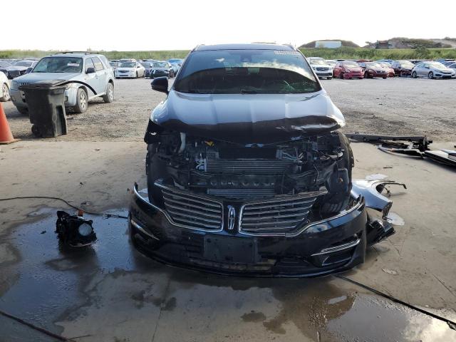 Photo 5 from auction – 2017 LINCOLN MKC RESERV with VIN 5LMTJ3DH8HUL04752