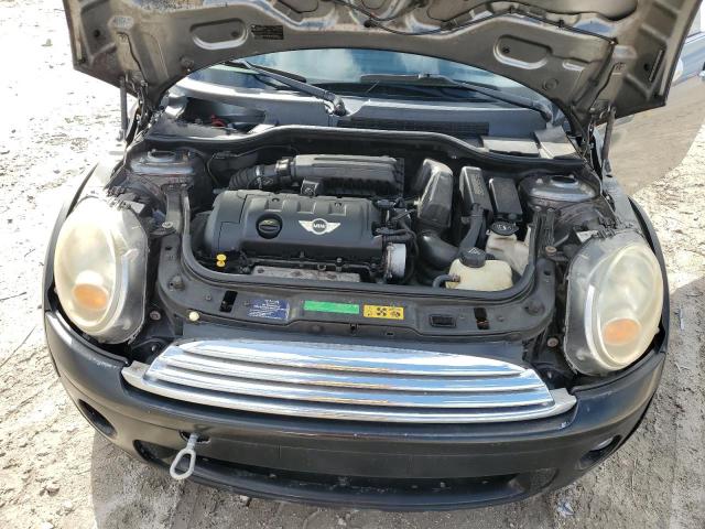 Photo 11 from auction – 2010 MINI COOPER CLU with VIN WMWML3C55ATX38701