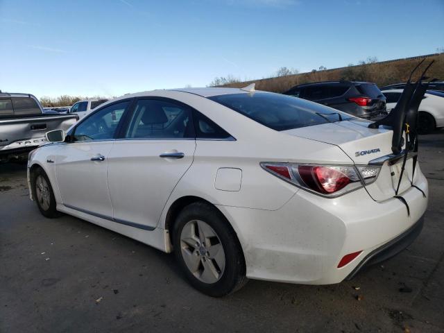 Photo 2 from auction – 2011 HYUNDAI SONATA HYB with VIN KMHEC4A46BA005704