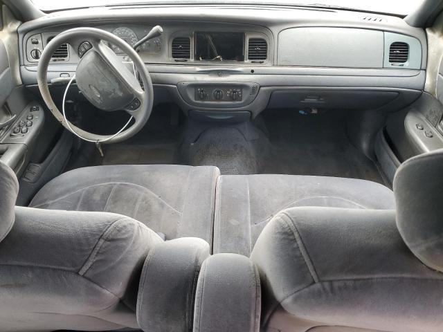 Photo 8 from auction – 2000 FORD CROWN VICT with VIN 2FAFP71W5YX118937