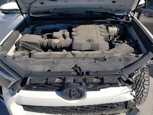 Photo 12 from auction – 2014 TOYOTA 4RUNNER SR with VIN JTEBU5JRXE5157287
