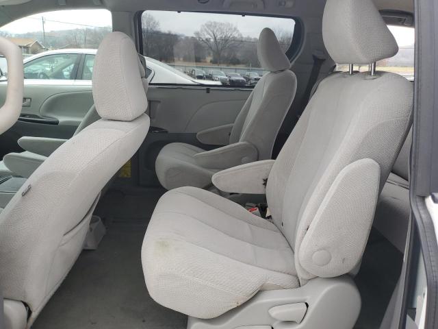 Photo 11 from auction – 2013 TOYOTA SIENNA LE with VIN 5TDKK3DC9DS349704